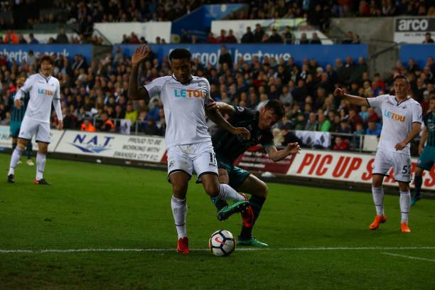 共同构成 共同构成