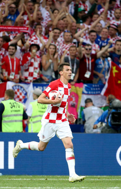 可以发现两 可以发现两